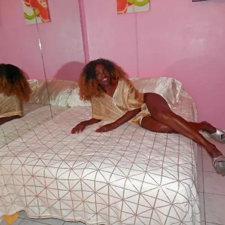 Naturiste شقة آجد